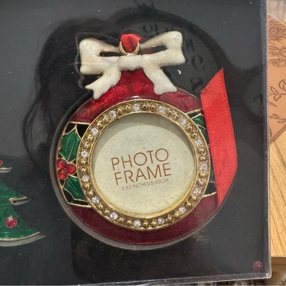 Vintage Ornament Photo Frames / 2012 Military Exchange